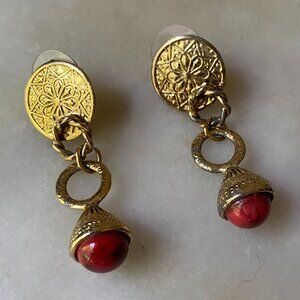 Vintage 90s express gold tone red stone dangle earrings etruscan boho festival